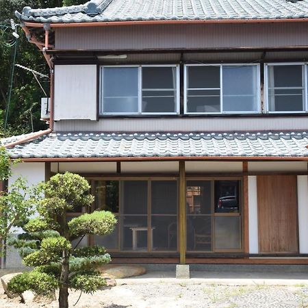 ゲストハウス三軒家 Shirahama Eksteriør bilde
