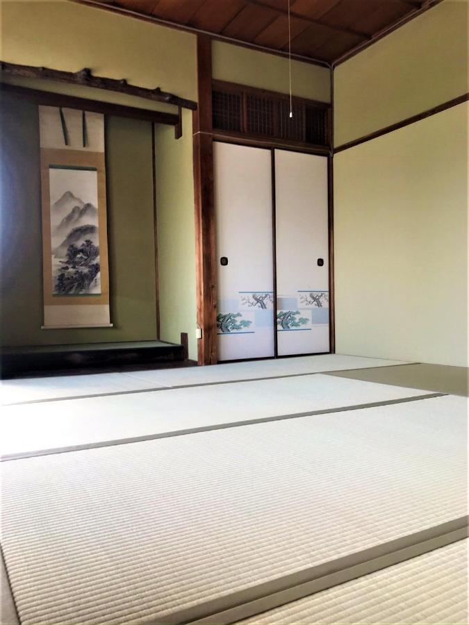 ゲストハウス三軒家 Shirahama Eksteriør bilde